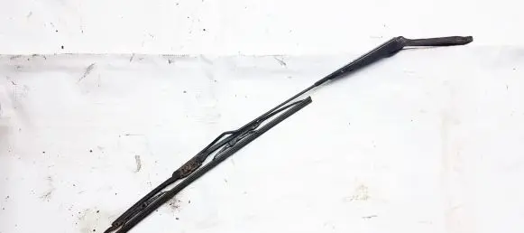 Opel Astra G Front wiper blade arm
