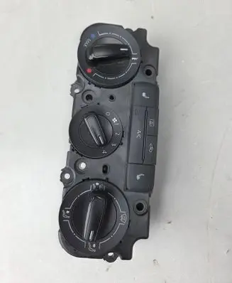 Volkswagen Jetta VI Air conditioner control unit module 5C0820047CD 901519030004 00000027256240