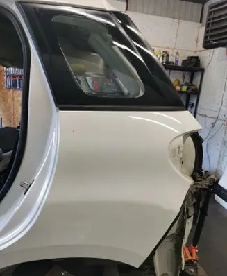 Fiat 500L Rear fender molding trim