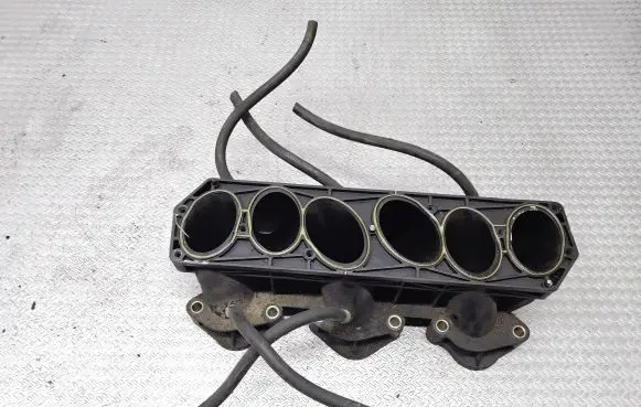 Ford Explorer Intake manifold 97JF9424AF