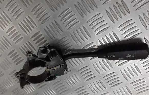 Mercedes-Benz E W210 Steering wheel adjustment switch A2105450110