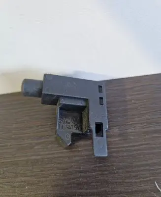 Skoda Octavia Mk3 (5E) Hand parking brake sensor 1J0947561