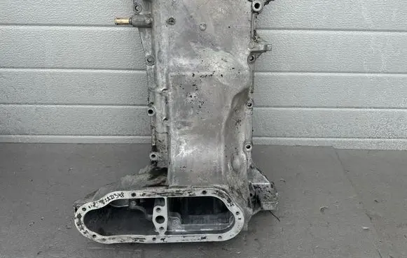 Nissan King Cab, Navara Oil sump 11110VK560