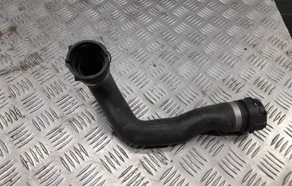 Audi A8 S8 D4 4H Engine coolant pipe/hose 4H0121101AB