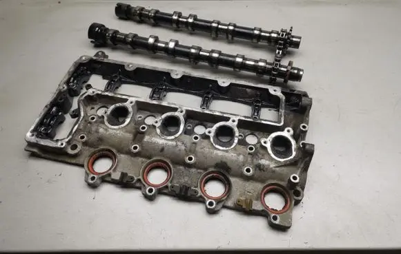 Peugeot 307 CC Camshaft 9656823180