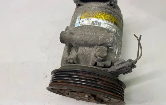 Renault Megane II Air conditioning (A/C) compressor (pump) 8200316164 01140017