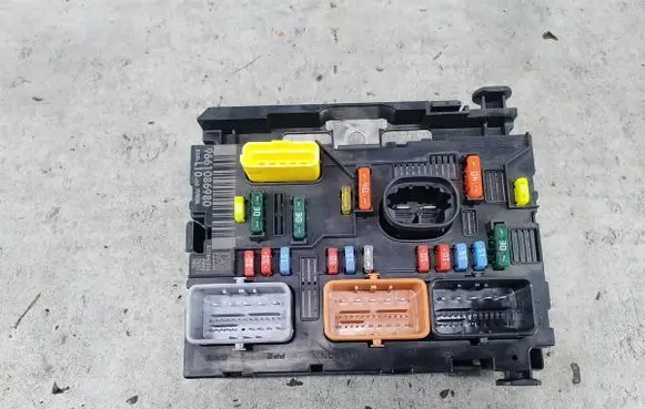 Peugeot 207 BSM Control unit 