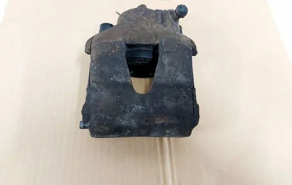 Volkswagen Polo V 6R Front brake caliper