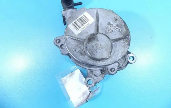 Nissan X-Trail T31 Vacuum pump 8200472458 IMPRK1338150