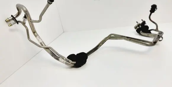 Volvo XC60 Air conditioning (A/C) pipe/hose 30733937