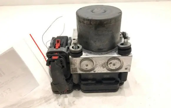 Skoda Fabia Mk3 (NJ) ABS Pump 6C0907379R