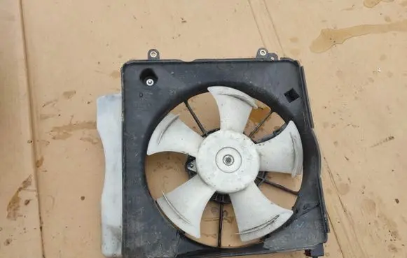 Honda Jazz Electric radiator cooling fan