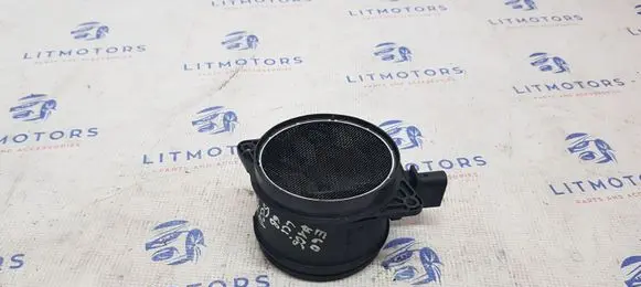 BMW 5 E60 E61 Mass air flow meter 7805415