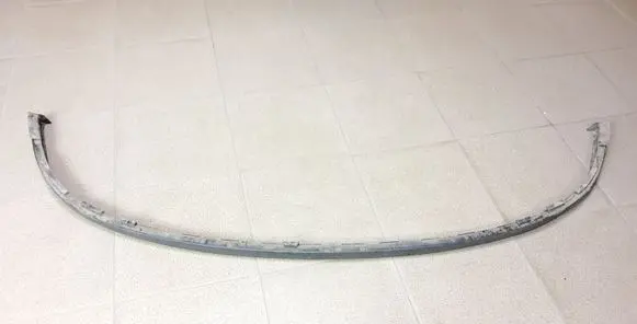Renault Clio III Front bumper lip 