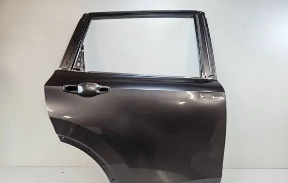 Honda CR-V Rear door