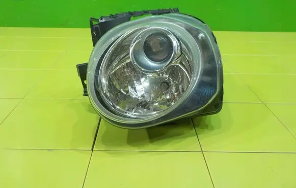 Nissan Juke I F15 Headlight/headlamp 26060BV80B 18AB32