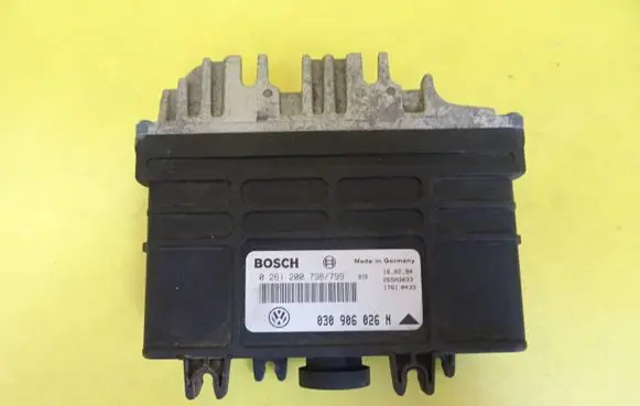 Volkswagen Polo III 6N 6N2 6NF Engine control unit/module 030906026N