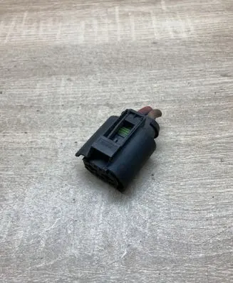 BMW 3 E90 E91 Plug wire 9145403
