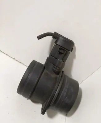 Skoda Octavia Mk2 (1Z) Mass air flow meter 074906461B 0281002461