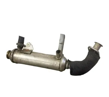 Opel Zafira B EGR valve cooler 55210702