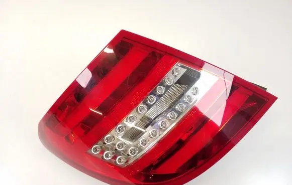 Rear/tail lights