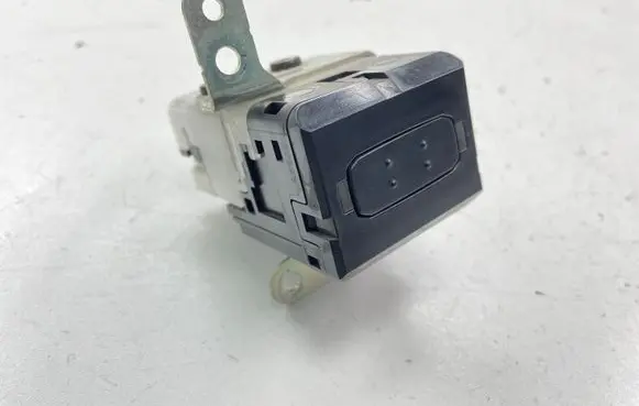 Toyota Corolla Verso AR10 Ignition key card reader 626399000 2584ARI24KTY