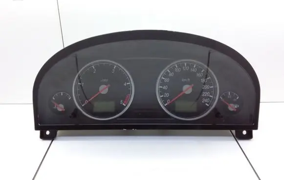Ford Mondeo Mk III Speedometer (instrument cluster) 1S7F10841