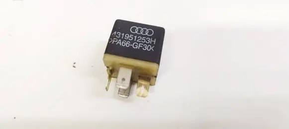 Audi A4 S4 B5 8D Other relay 431951253H