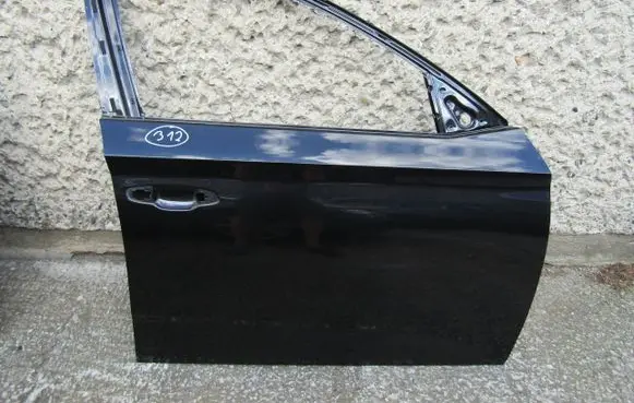 Skoda Scala Front door 657831312