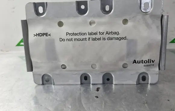 Volvo XC60 Passenger airbag 608900700H 1312787812 31271878