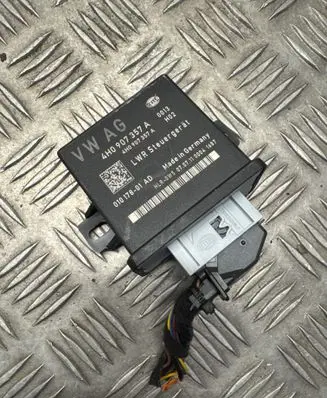 Audi A7 S7 4G Light module LCM 4H0907357A 1017801AD