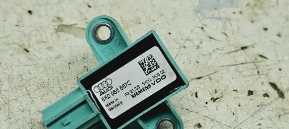 Audi A4 S4 B8 8K Airbag deployment crash/impact sensor 8K0955557C