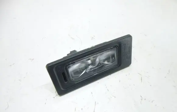 Audi A4 S4 B9 Number plate light 5NA943021 SAE21115