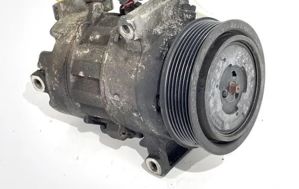 Renault Scenic III - Grand scenic III Air conditioning (A/C) compressor (pump) 8200958328