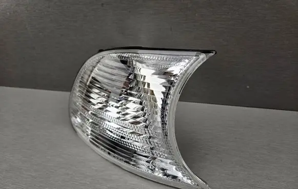 BMW 3 E46 Front indicator light 7165858 63137165858