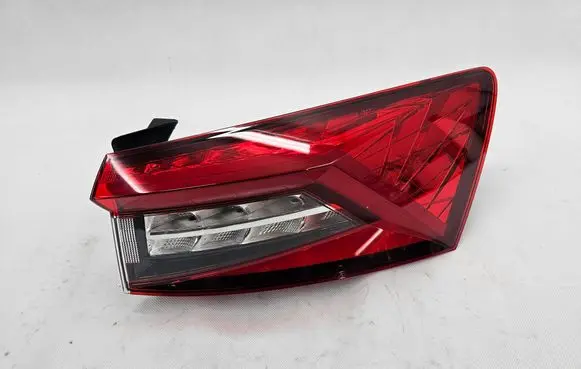 Skoda Kodiaq Rear/tail lights SPEED565945208A 565945208A