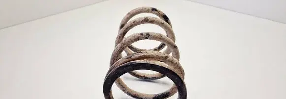 Toyota RAV 4 (XA20) Rear coil spring