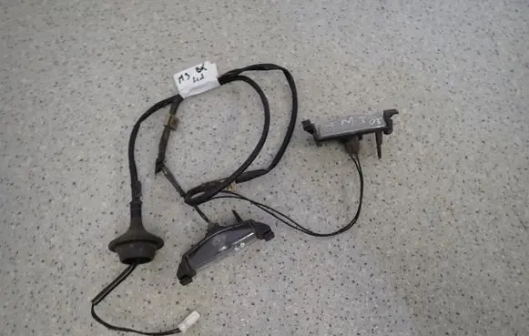 Mazda 3 I Number plate light 