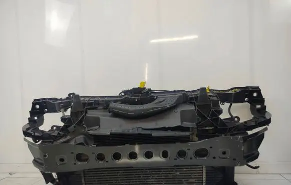 Ford Grand C-MAX Radiator support slam panel 