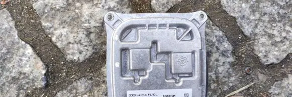 Audi A7 S7 4G Headlight ballast module Xenon 4G0907472A