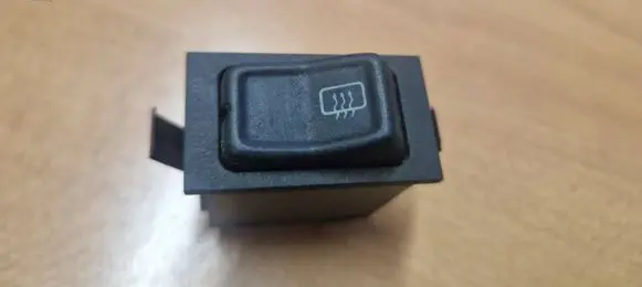Volkswagen Golf II Windscreen/window heater switch 321959621B