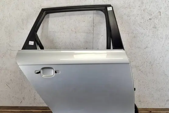 Audi A4 S4 B8 8K Rear door