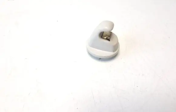 Volkswagen PASSAT B8 Sun visor clip/hook/bracket 5G0857561B