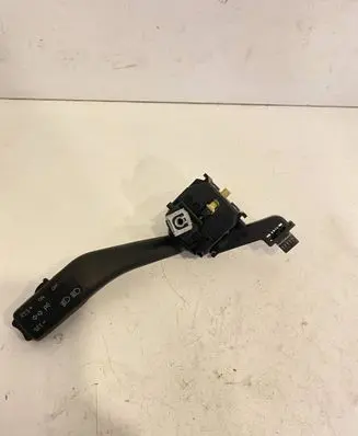Volkswagen Touran I Indicator stalk 1K0953513A