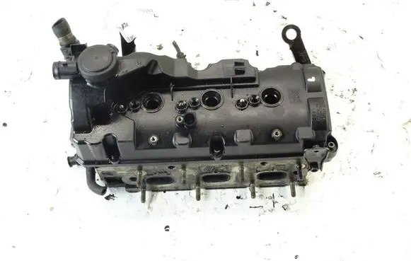 Volkswagen Touareg II Engine head CVVA