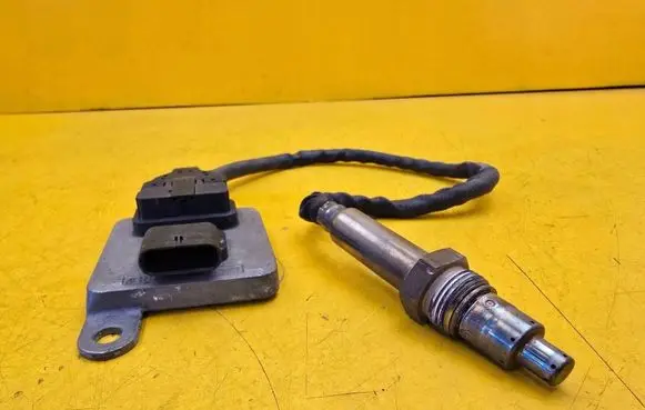 Mercedes-Benz GLC C253 Lambda probe sensor A0009059603 160307006810 5WK96681E