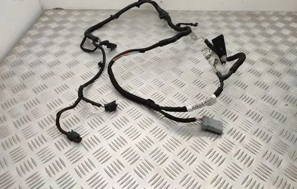 Opel Astra L Positive cable (battery) 9829002280
