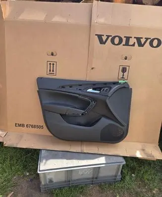 Opel Insignia A Front door card panel trim 22846586