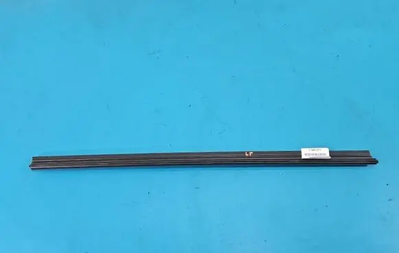 Opel Grandland X Front door trim (molding) 9811573180 IMPRK1544311
