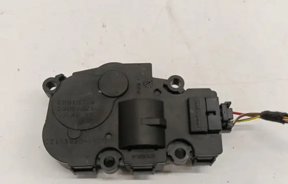 Mini Cooper Countryman F60 Air flap motor/actuator EXB107A CZ113930